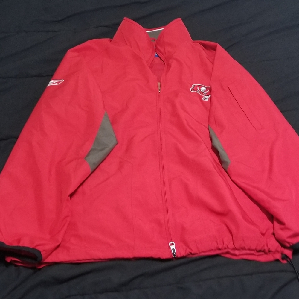 Reebok On Field TB Buccaneers Windbreaker